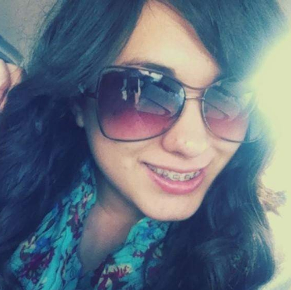 Meet your Posher, Ami